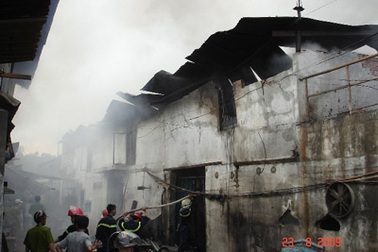 Một công nhân chết cháy trong xí nghiệp bông