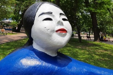 Thay “màu áo mới”, tượng trong công viên Thống Nhất… “nổi” nhất tuần qua