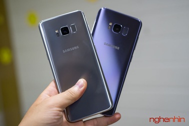 Gaxaxy S8+ xuất hiện ở Việt Nam, nghi vấn ăn cắp?