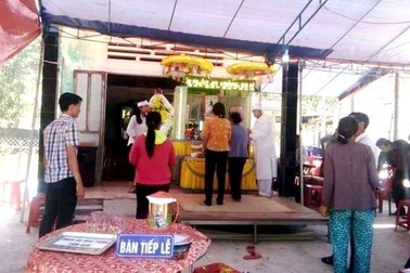 Xem xét đặc cách tốt nghiệp cho thí sinh bỏ thi vì bố đâm chết mẹ