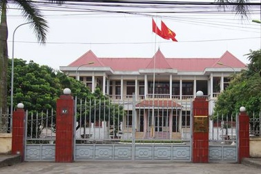 Vụ một nhà 6 người làm “quan”: Kỷ luật khiển trách Bí thư Huyện ủy An Dương