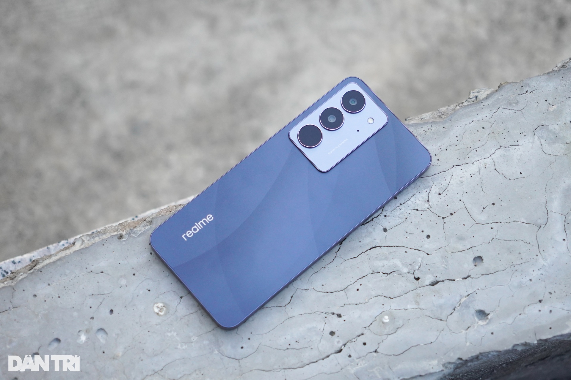 Đánh giá chi tiết realme C75x: Pin khỏe, chất lượng màn hình ở mức cơ bản - 11
