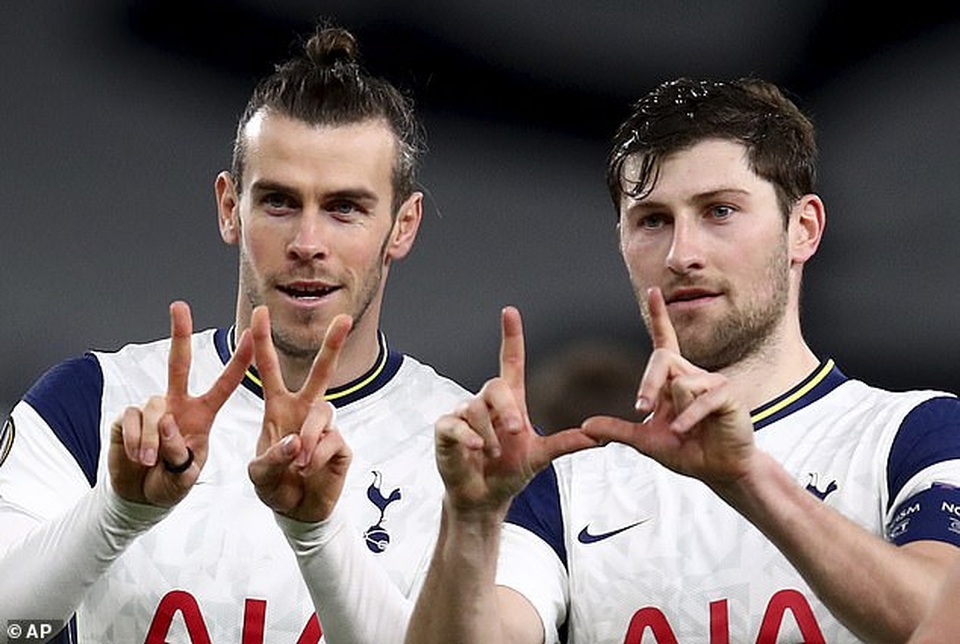 Dele Alli lập siêu phẩm xe đạp chổng ngược, Tottenham đại thắng 4-0 - 5 Dele Alli lập siêu phẩm xe đạp chổng ngược, Tottenham đại thắng 4-0 - 5