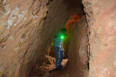 Kon Tum yêu cầu làm rõ “có hay không sự tiếp tay cho vàng tặc?”