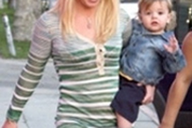 “Britney nên đi cai nghiện!”