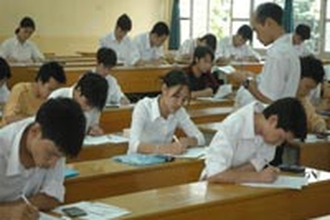 Môn Toán: Sau 2/3 thời gian, đã có thí sinh hoàn thành bài thi