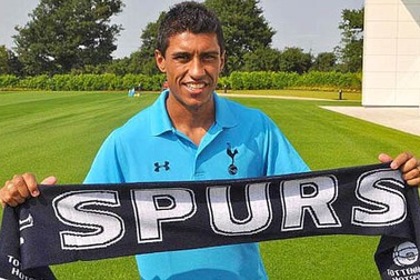 Vượt mặt hàng loạt đại gia, Tottenham sở hữu Paulinho với giá khủng