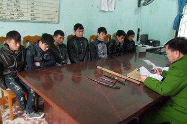 Bắt giữ nhóm trai làng hỗn chiến tại lễ hội