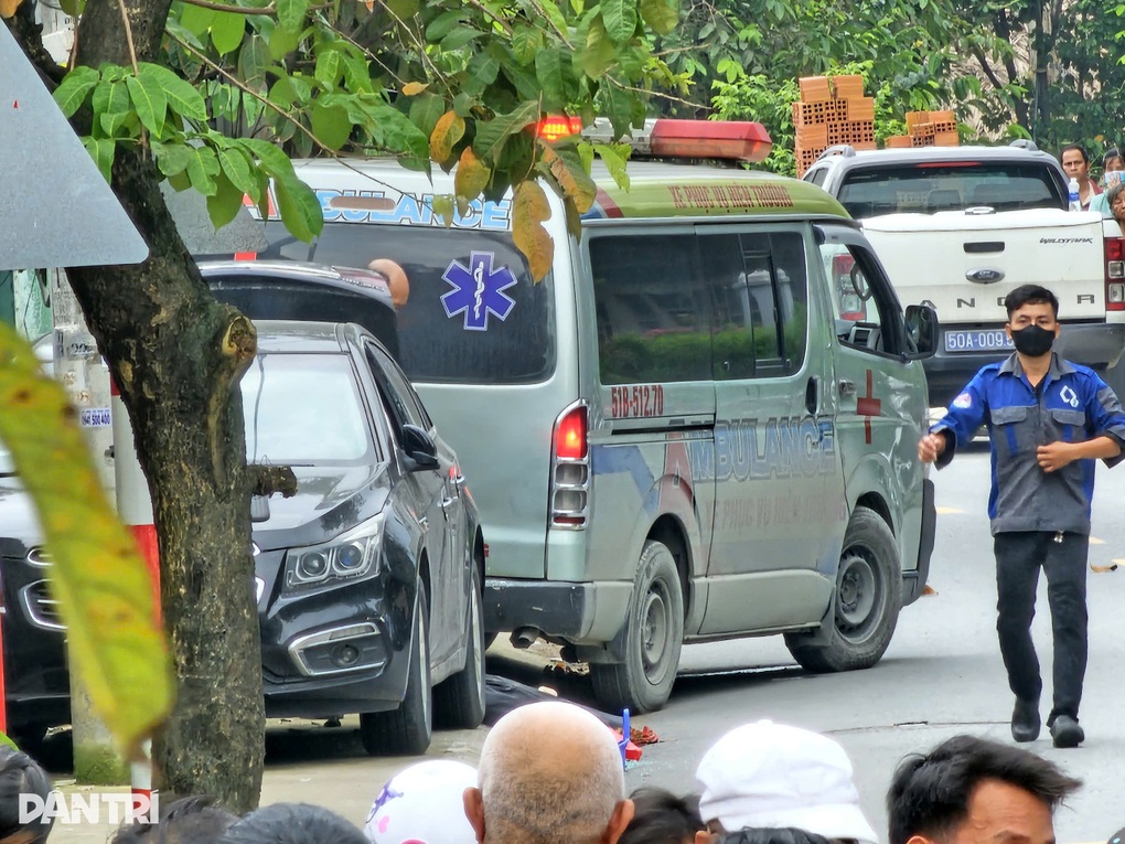 Vụ thi thể cô gái trong cốp ô tô ở TPHCM: Camera an ninh ghi nhận được gì? - 1 Vụ thi thể cô gái trong cốp ô tô ở TPHCM: Camera an ninh ghi nhận được gì? - 1