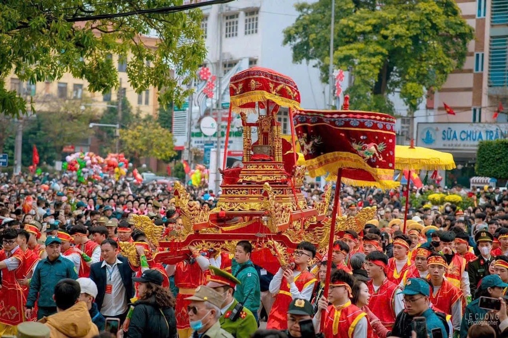 Lạng Sơn thúc đẩy du lịch nhờ lễ hội văn hóa - 1 Lạng Sơn thúc đẩy du lịch nhờ lễ hội văn hóa - 1
