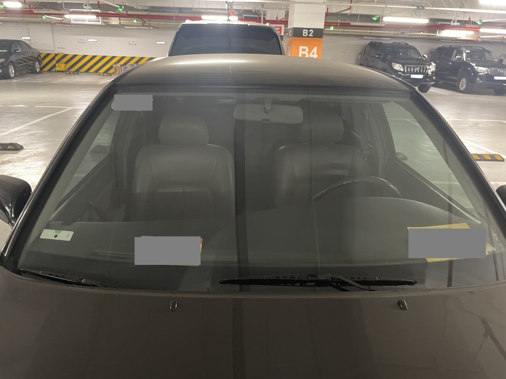 Toyota Crown 25 năm tuổi có giá đắt hơn Altis đời mới: Vang bóng một thời - 4 Toyota Crown 25 năm tuổi có giá đắt hơn Altis đời mới: Vang bóng một thời - 4