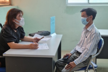 "Đỏ mắt" tìm người trong phiên giao dịch việc làm sau giãn cách xã hội