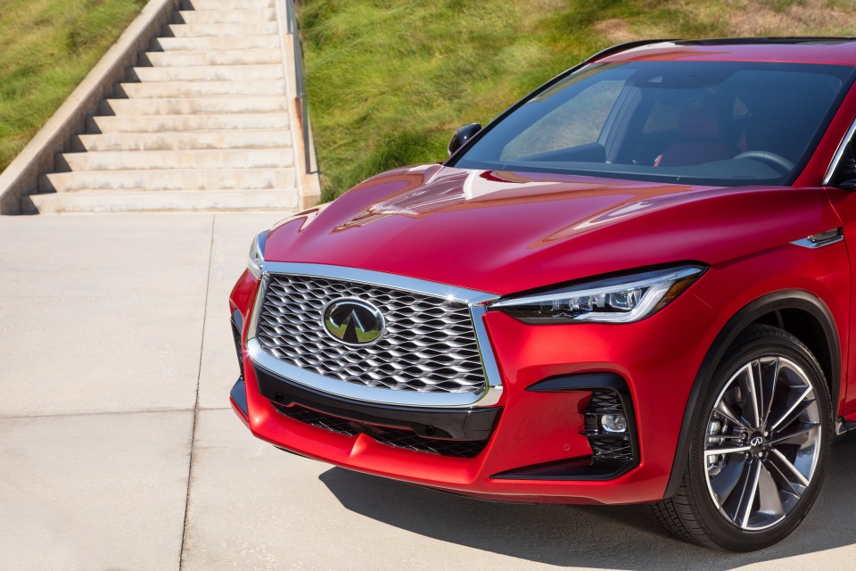 Infiniti QX55 có gì để cạnh tranh BMW X4 và Mercedes GLC Coupe? - 27 Infiniti QX55 có gì để cạnh tranh BMW X4 và Mercedes GLC Coupe? - 27