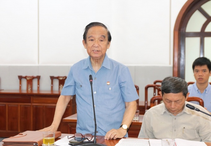 Các đại biểu nêu ý kiến về thực hiện chương trình, sách giáo khoa (SGK) phổ thông 2018.