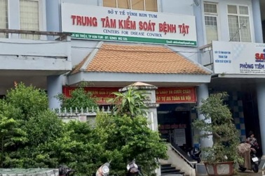 CDC Kon Tum chi hỗ trợ nam viên chức nhân ngày Quốc tế Nam giới