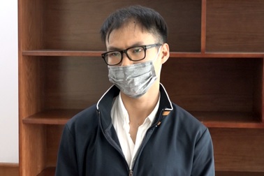 Khởi tố thanh niên đánh bảo vệ vì nhắc đeo khẩu trang