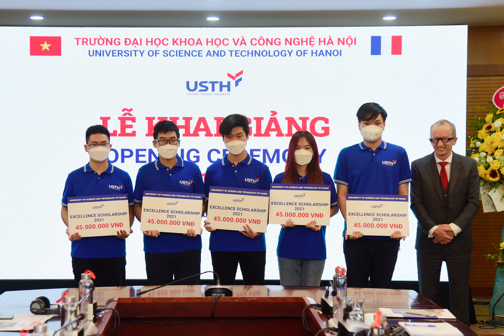 Trường Đại học USTH khai giảng năm học mới - 3 Trường Đại học USTH khai giảng năm học mới - 3