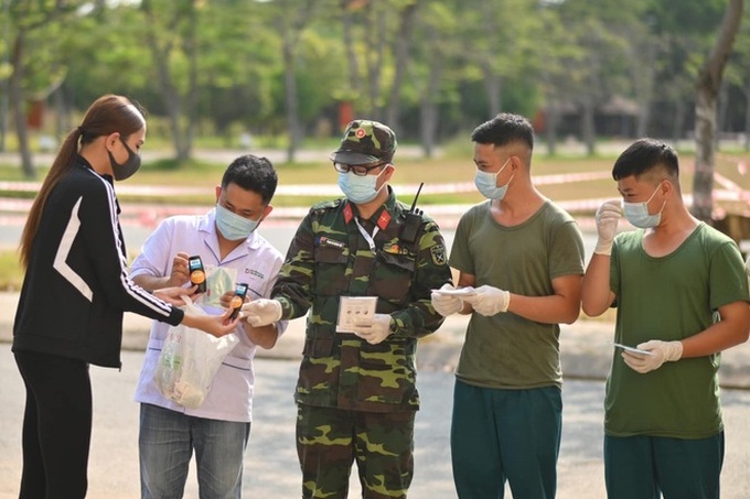 Người mẫu Võ Hoàng Yến tiết lộ những chuyện ít người biết trong khu cách ly - Ảnh 5.