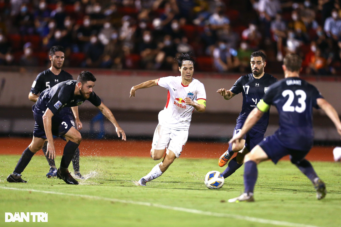 Đánh bại Sydney FC, HA Gia Lai hiên ngang chia tay AFC Champions League - 8 Đánh bại Sydney FC, HA Gia Lai hiên ngang chia tay AFC Champions League - 8