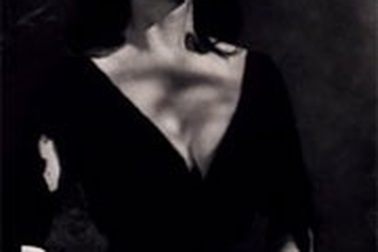 Vĩnh biệt “nữ hoàng phim kinh dị”