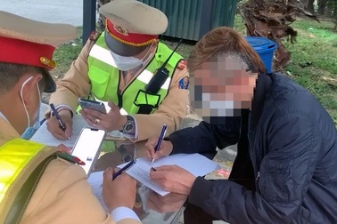 Dương tính với ma túy, tài xế "đổ tội" cho thuốc điều trị... Covid-19