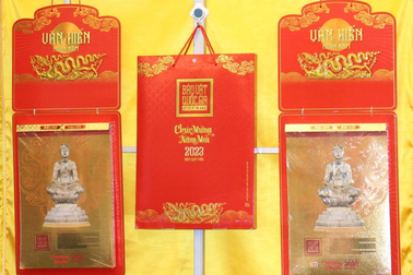 Đưa hình ảnh bảo vật quốc gia Việt Nam lên lịch 2023 giới thiệu ra thế giới