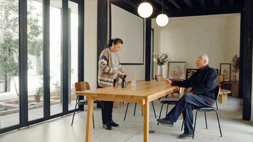 Con trai chi 18 tỷ đồng xây nhà 11 phòng báo hiếu cho cha mẹ dưỡng già - 10 Con trai chi 18 tỷ đồng xây nhà 11 phòng báo hiếu cho cha mẹ dưỡng già - 10