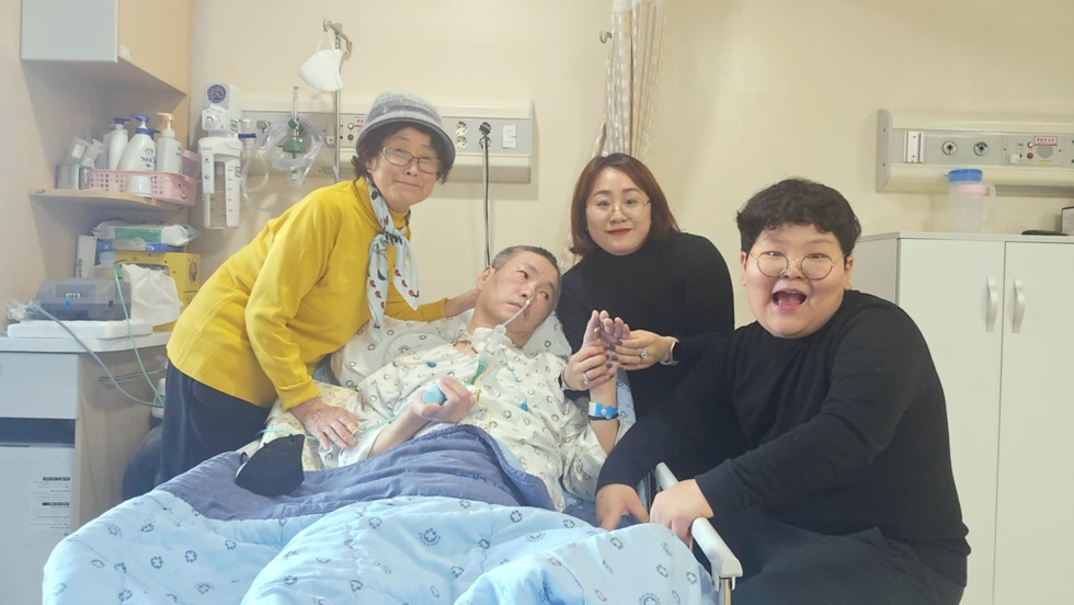 Chuyện tình của cô dâu Việt chăm chồng Hàn liệt giường - 1 Chuyện tình của cô dâu Việt chăm chồng Hàn liệt giường - 1