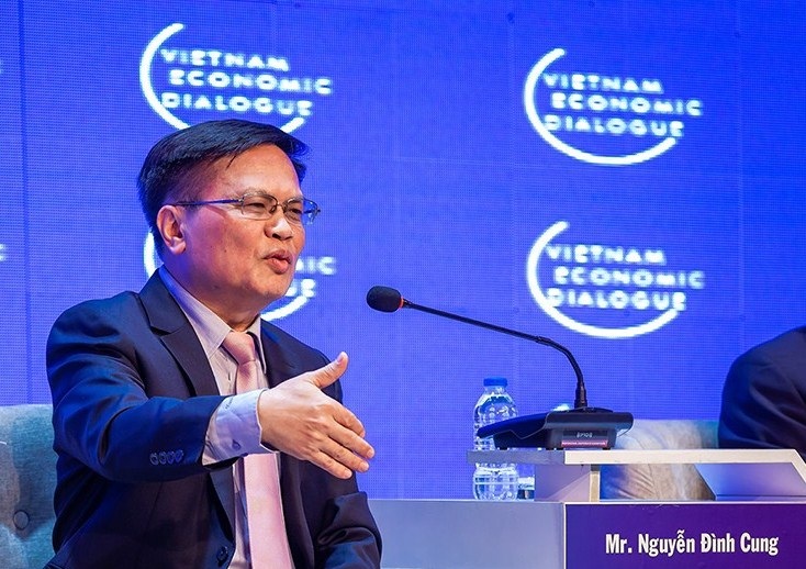 TS Nguyễn Đình Cung: Mục tiêu phải đủ cao để tạo áp lực cho lãnh đạo - 1 TS Nguyễn Đình Cung: Mục tiêu phải đủ cao để tạo áp lực cho lãnh đạo - 1