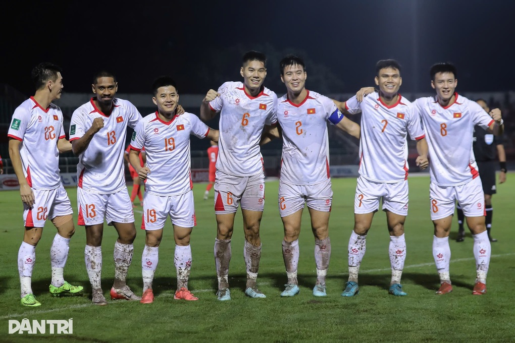 AFC so sánh chiến thắng của đội tuyển Việt Nam với Malaysia và Thái Lan - 1