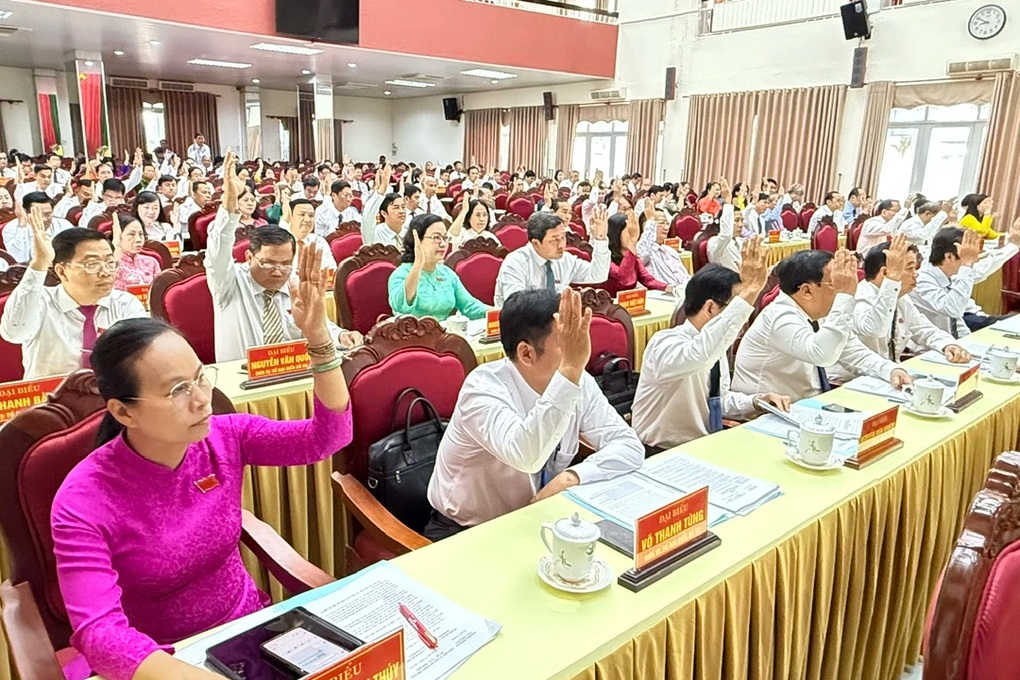 Đồng Tháp, Vĩnh Long công bố nhiều chức danh lãnh đạo sau sáp nhập - 1 Đồng Tháp, Vĩnh Long công bố nhiều chức danh lãnh đạo sau sáp nhập