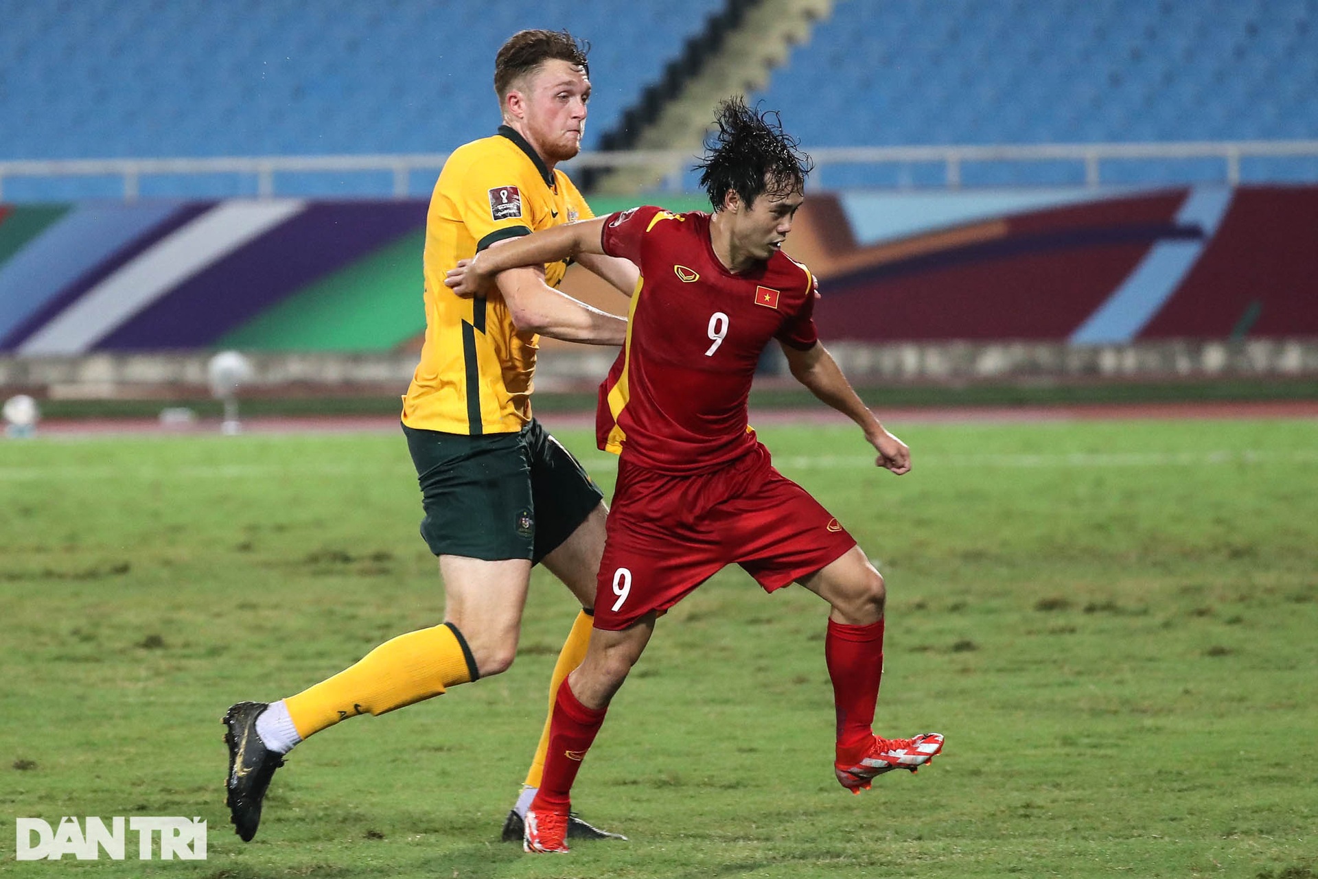 Những khoảnh khắc ấn tượng ở trận tuyển Việt Nam thua tiếc nuối Australia - 3 Những khoảnh khắc ấn tượng ở trận tuyển Việt Nam thua tiếc nuối Australia - 3