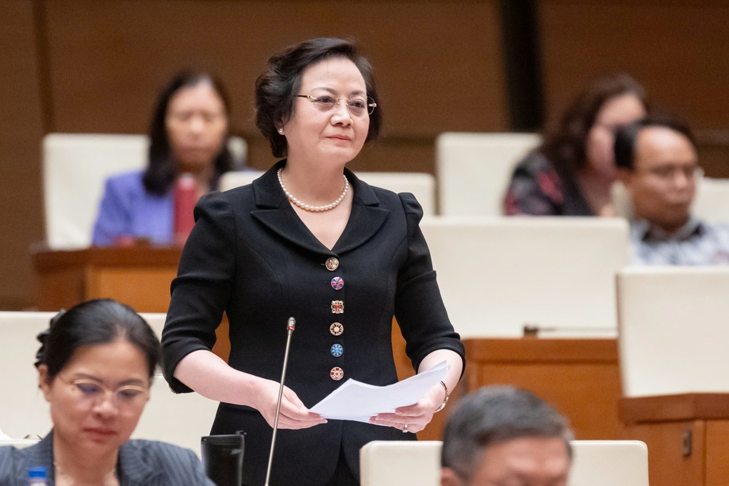 Bộ trưởng Nội vụ nói về việc sắp xếp cán bộ trong mô hình chính quyền mới - 1 Bộ trưởng Nội vụ nói về việc sắp xếp cán bộ trong mô hình chính quyền mới - 1