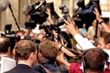 PR và nghệ thuật đương đầu với khủng hoảng 