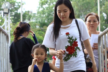 Lý Phương Châu gạt buồn đau, thoải mái làm dự án cuối cùng với Lâm Vinh Hải