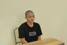 Tài xế chở 3, không đội mũ bảo hiểm, tông cảnh sát giao thông