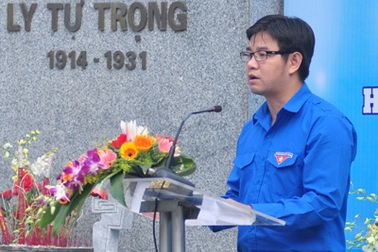 1.000 Đoàn viên dâng hương tưởng niệm đồng chí Lý Tự Trọng