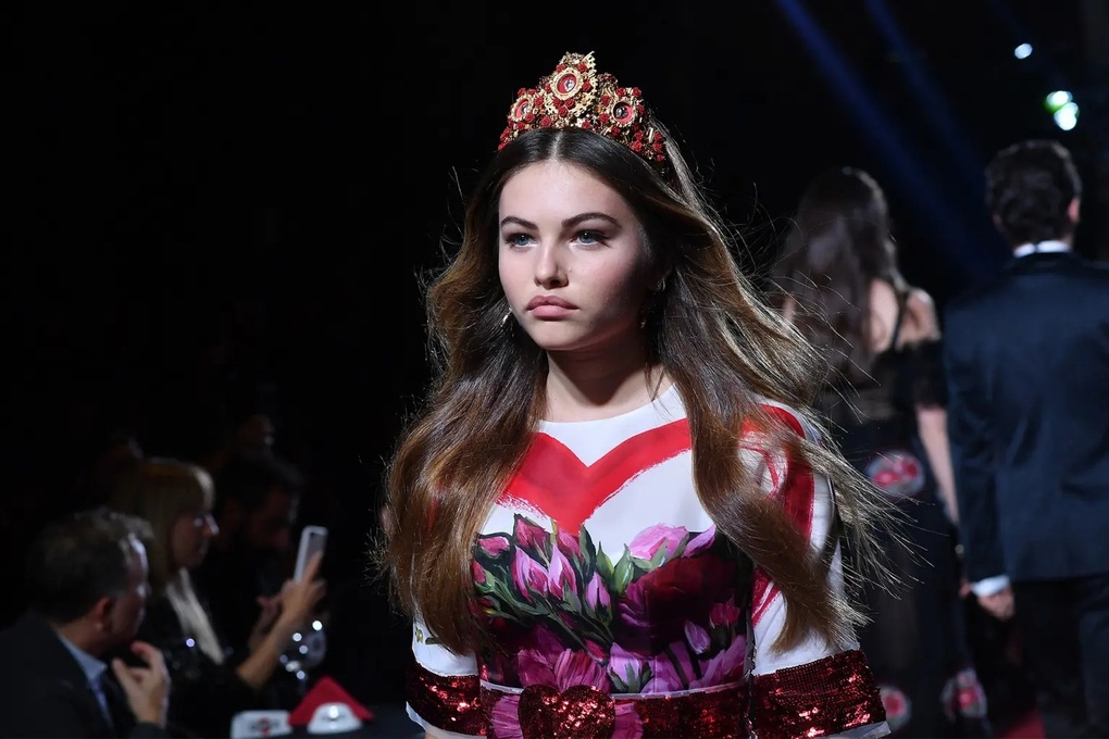 Thylane Blondeau: 21 tuổi, 2 lần đẹp nhất thế giới, 2 lần trải qua biến cố - 4 Thylane Blondeau: 21 tuổi, 2 lần đẹp nhất thế giới, 2 lần trải qua biến cố - 4