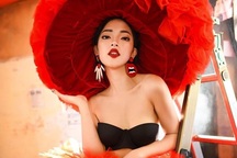 Châu Bùi hết cách ly, lưu luyến chia tay "những chiến binh mặt nạ xanh"