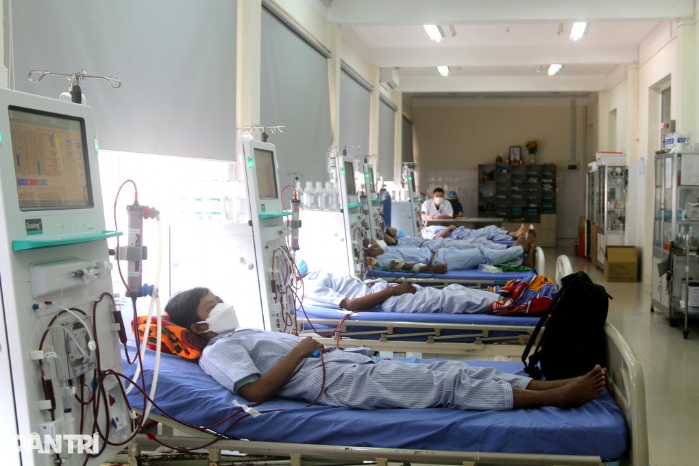 Bệnh viện không đủ tiền bù lỗ, bệnh nhân có nguy cơ không được chạy thận - 1 Bệnh viện không đủ tiền bù lỗ, bệnh nhân có nguy cơ không được chạy thận - 1