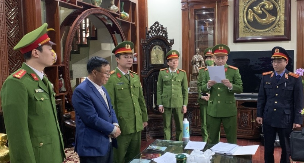 Bắt nguyên Phó Chủ tịch UBND tỉnh Hà Nam - 1 Bắt nguyên Phó Chủ tịch UBND tỉnh Hà Nam - 1