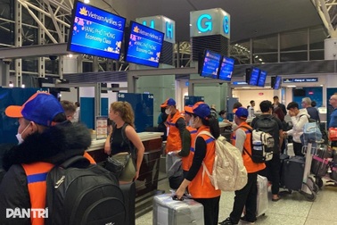 Xây nhà to rồi khóa cửa, nhiều lao động tính đi làm ở nước ngoài cả đời