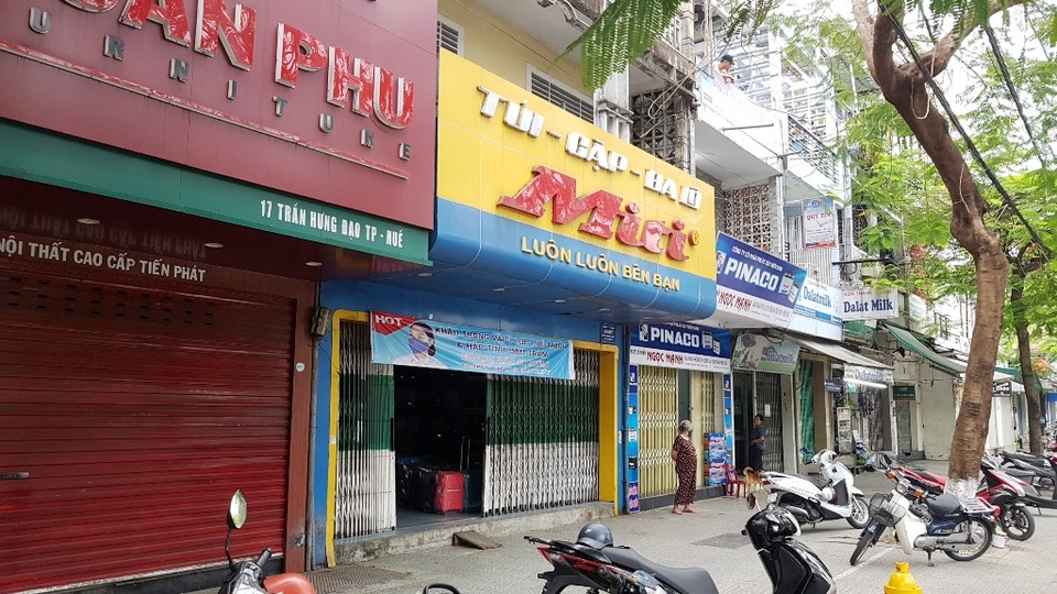 Sáng đầu tiên thực hiện cách ly xã hội - 4 Sáng đầu tiên thực hiện cách ly xã hội - 4