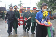 Truy điệu,  an táng 30 hài cốt liệt sỹ vừa được tìm thấy ở Quảng Trị