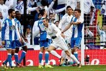 Real Madrid 7-1 Deportivo: Cú đúp của Bale, C.Ronaldo