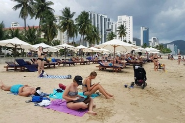 Khánh Hòa đón khách quốc tế có "hộ chiếu vaccine" với chương trình khép kín