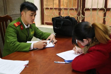 Thôn nữ “sập bẫy” bọn buôn người dễ "như chơi"