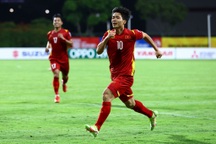 Nhà báo châu Á: "Công Phượng chưa xứng danh Messi Việt Nam"