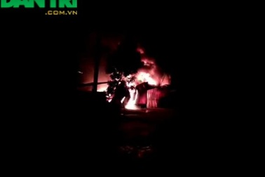 Cháy lớn trong Khu công nghiệp Tây Bắc Ga