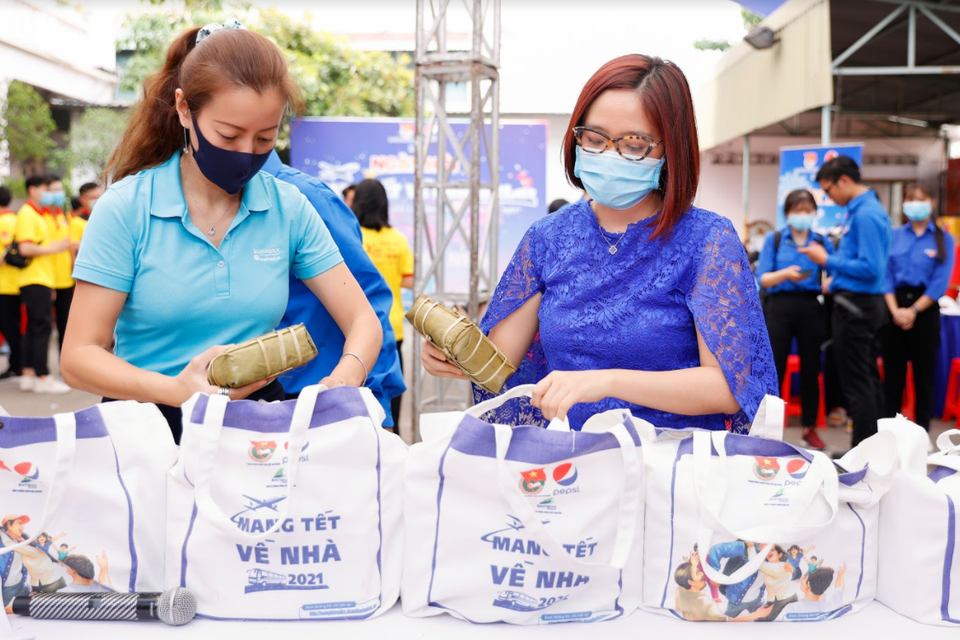 Tết 2021 - Mùa Tết đặc biệt của những người con xa quê - 3 Tết 2021 - Mùa Tết đặc biệt của những người con xa quê - 3